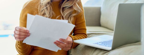 Como funciona a correção na carta de crédito? Explicação completa!